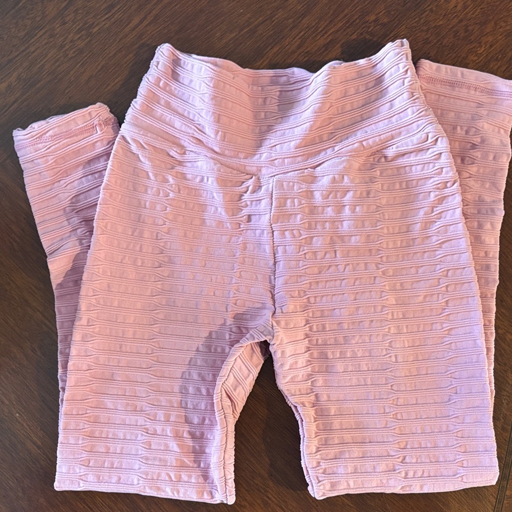 Pink Textured Stretch Workout Pants